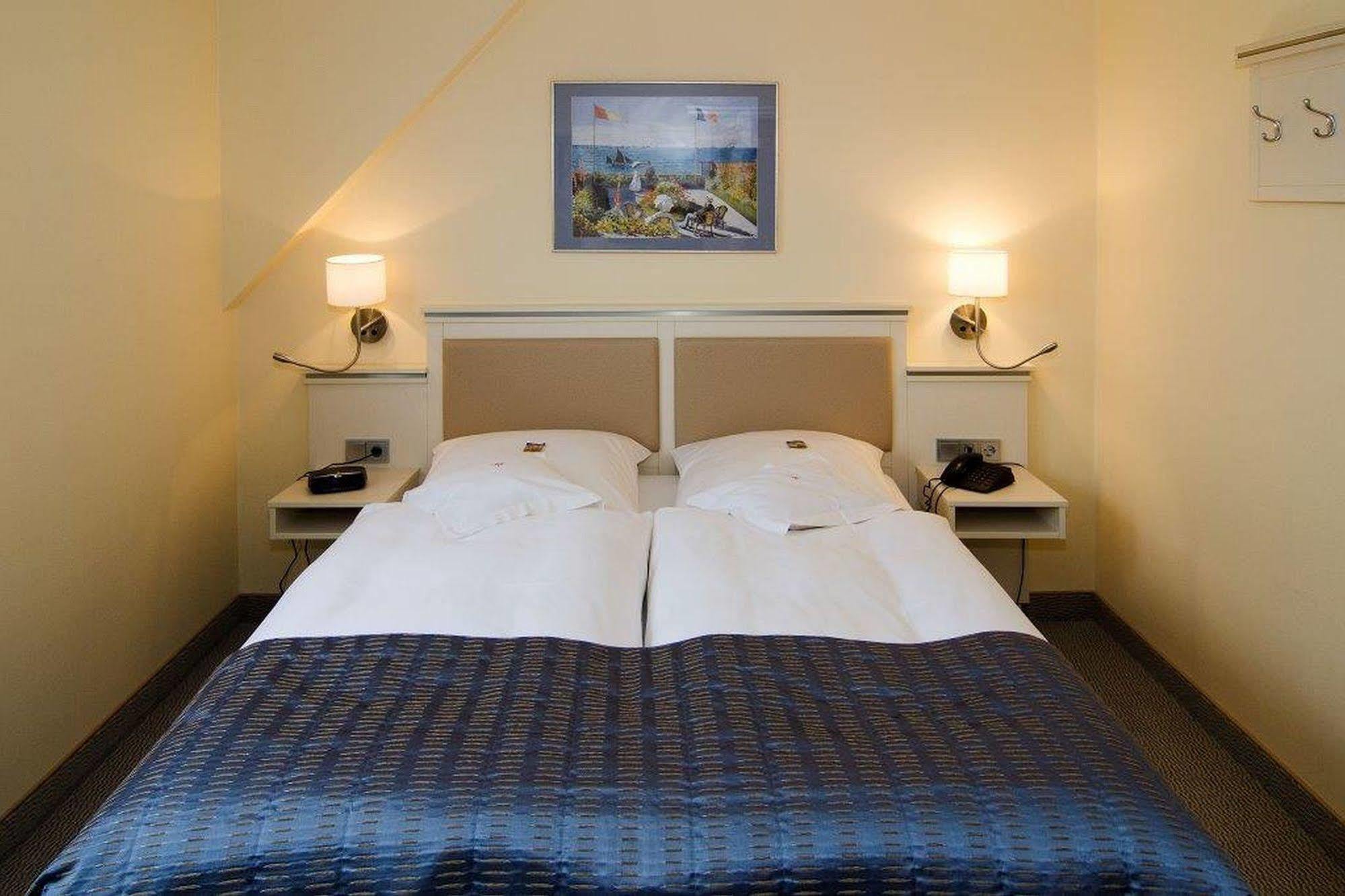 Centro Hotel Goya Wolfsburg, Trademark Collection By Wyndham Eksteriør billede